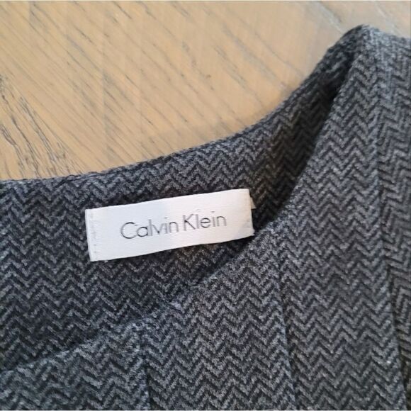 CALVIN KLEIN Sleeveless Herringbone Pleated Flare Dress 6 - Picture 4 of 10